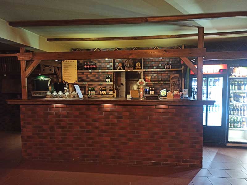 bar.jpg